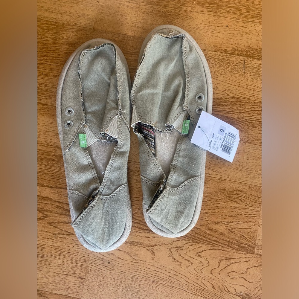 NWT sanuk w Donna hemp slider shoe